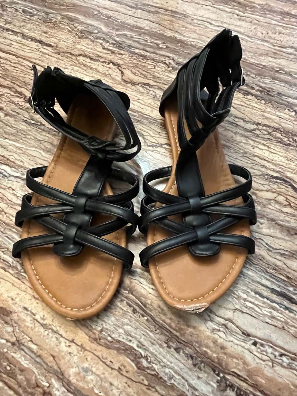 AVA Women's Gladiator Strappy Flat Sandals with Back Zipper 8